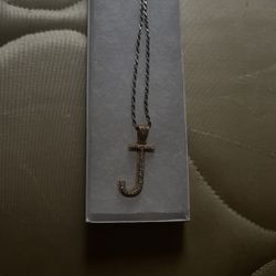 10k Gold Vvsi2 J Pendant 