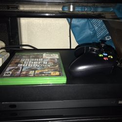 Xbox One X 1TB 