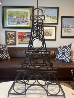 Eiffel Tower Metal Wine Rack