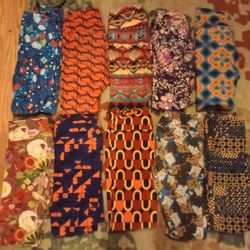 10 pairs of one size LuLaRoe leggings 