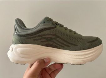 Hoka Bondi 9 men's size 9.5