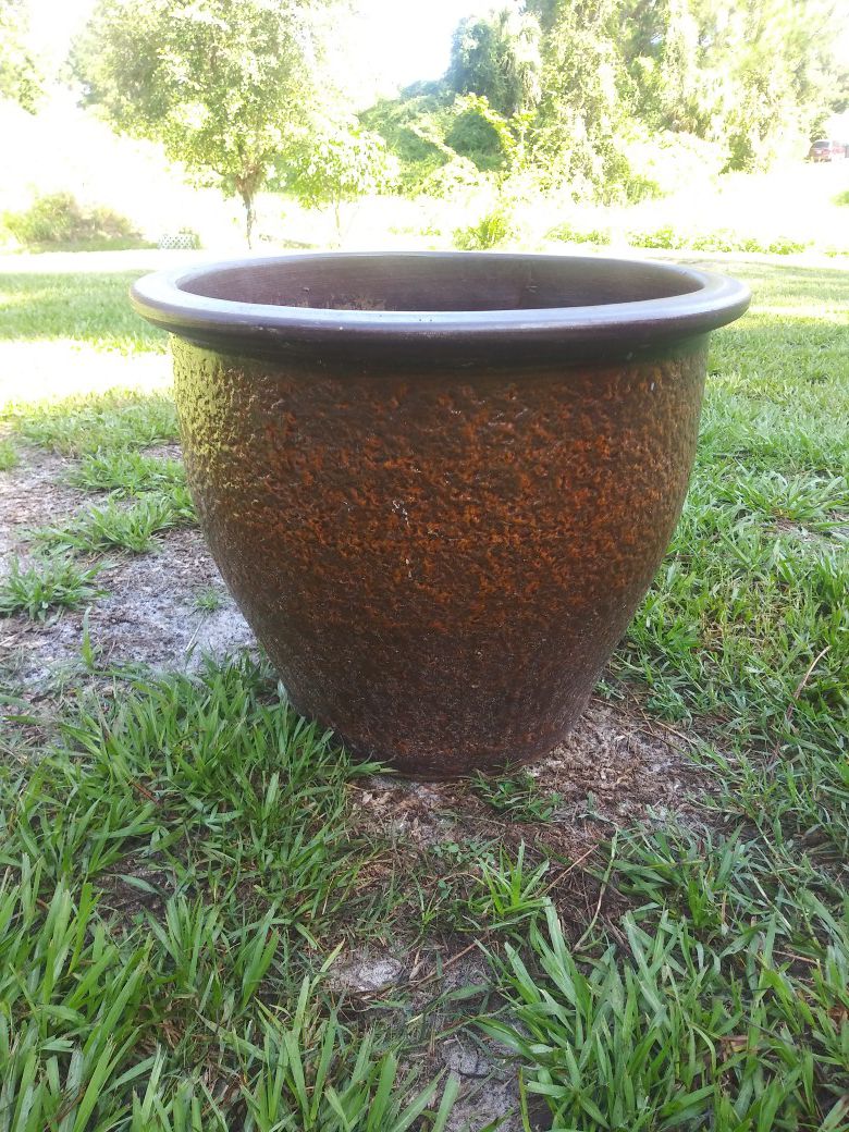 Ceramic Flower Vase 12x16