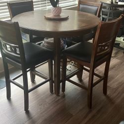 Dinning Room Table 