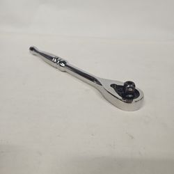 Husky 3/8" Drive 72-Tooth 8.25" Full Polish Ratchet 816280-12