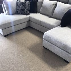 Living Room Couch Brand New With Pillows