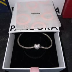 Pandora Heart Bracelet 