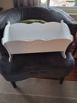 12x21x10 Doll Cradle