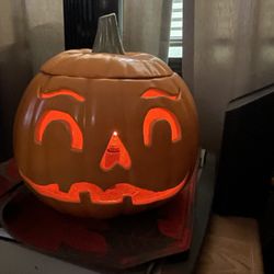 Ceramic Jacko Lantern With Flickering Candlelight