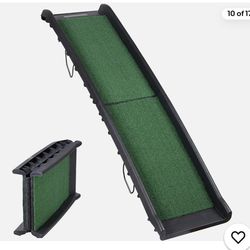 Pet Republic 61 inch pet ramp (still in box)