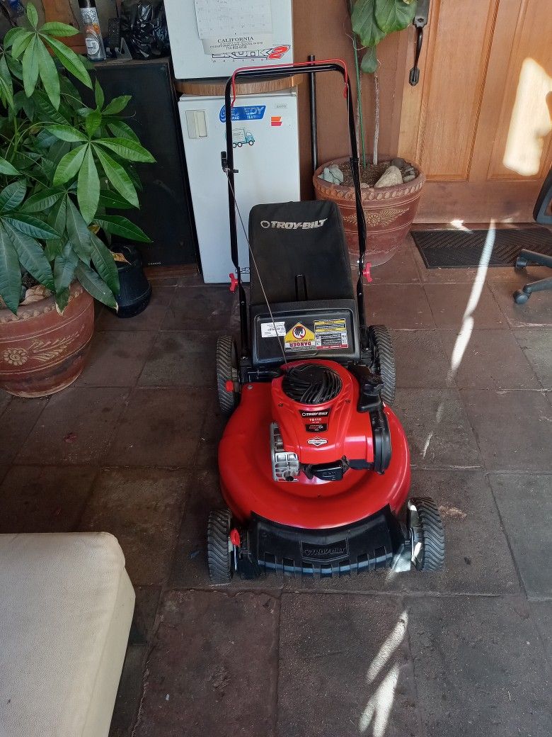 Lawn Mower Troy Bilt 550ex 140cc