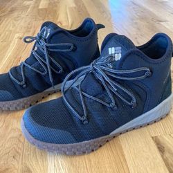 Columbia Mens Fairbank Mid-Shoe Boot Size 13