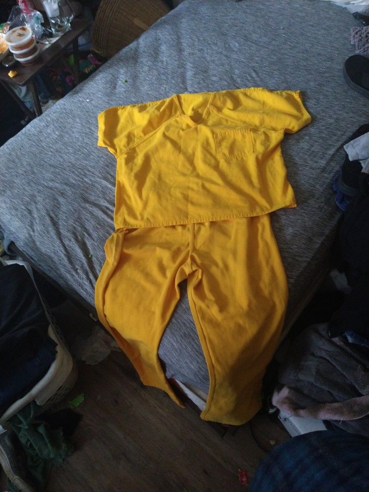 County Jail Yellows Xl