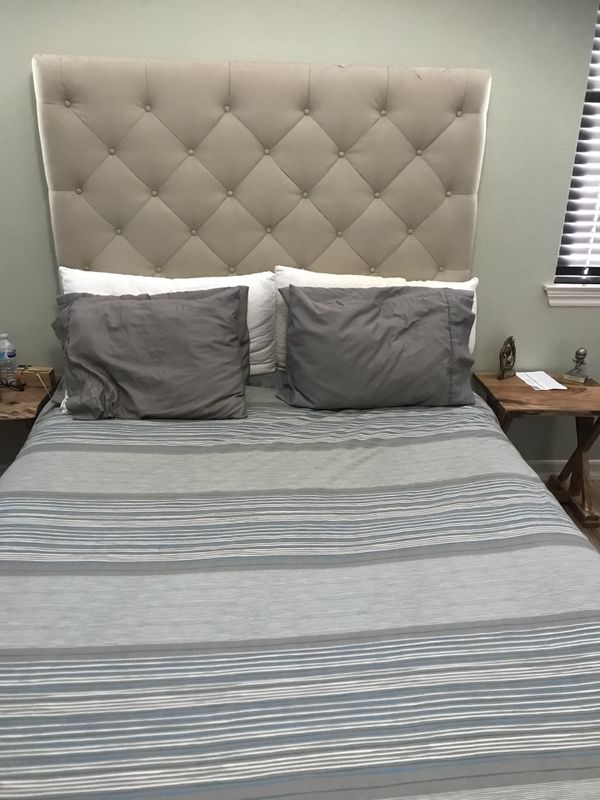 Pottery Barn Lorraine Tufted Bed For Sale In Beaumont Ca Offerup