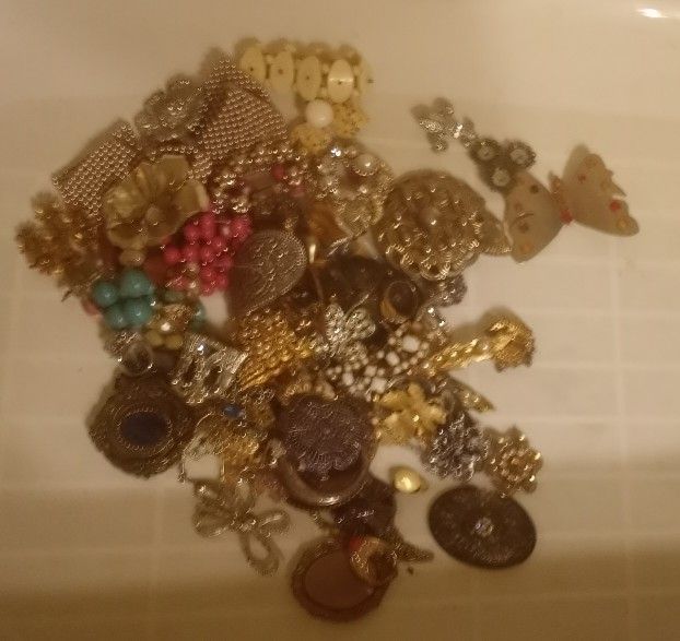 Assortment Of Vintage /antique Jewelry Missing Pieces
