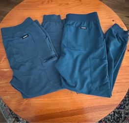 Large Jannu Scrubs bottoms