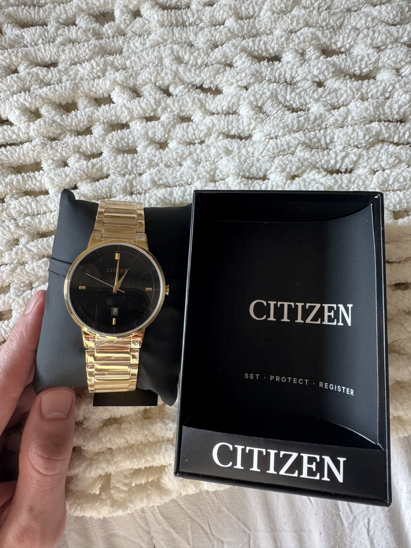 Citizen Quartz Mens Watch, Stainless Steel, Classic, Gold-Tone (Model: BI5012-53E)