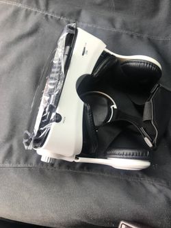 Watch-listen-explore and play !! VR Glasses