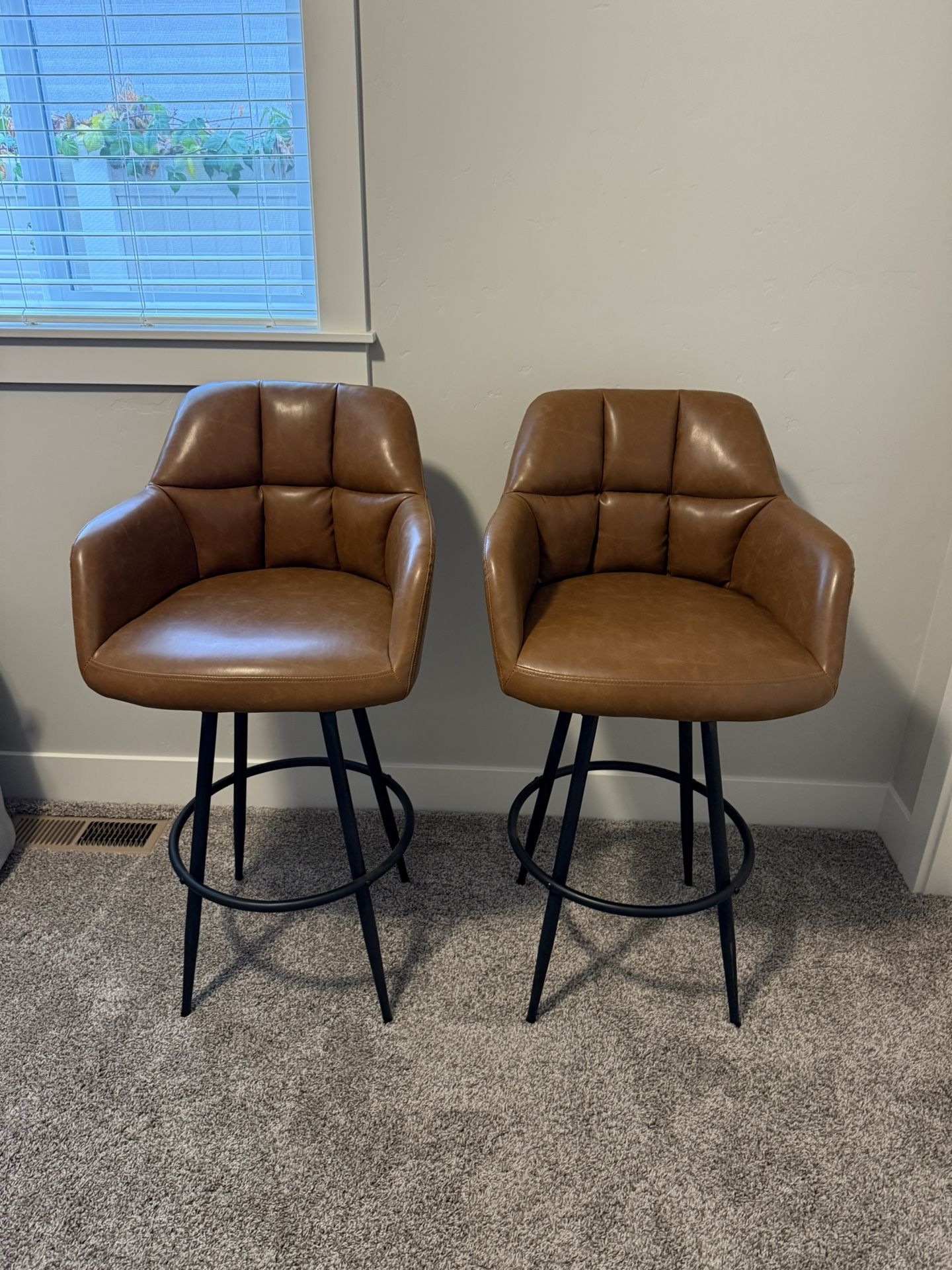 2 Bar Height Barstools