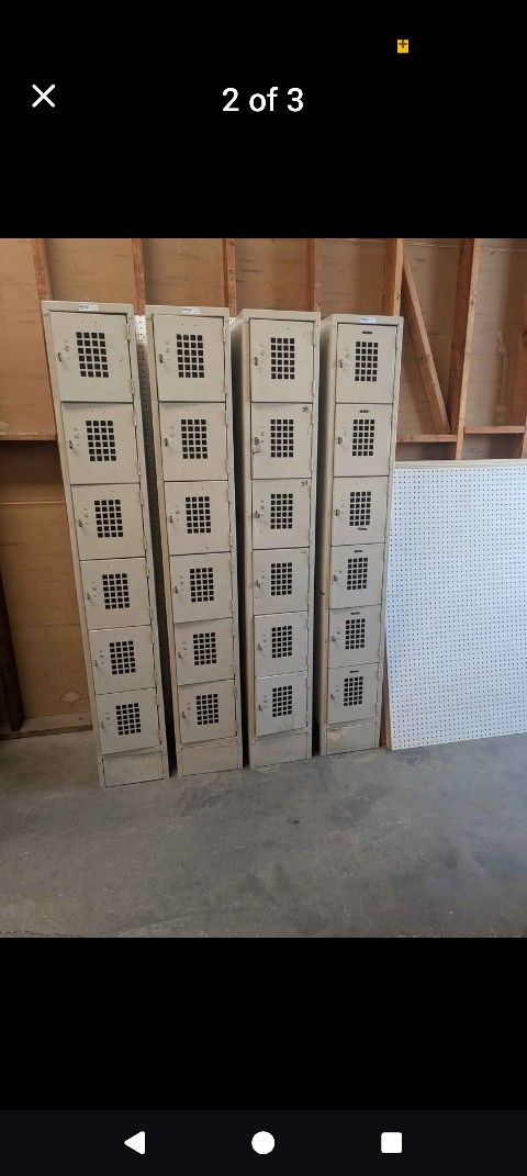 4 6 Column Win Holt Industrial Lockers Extra Deep 18 In 4 For Less Than The Original Price Of 1