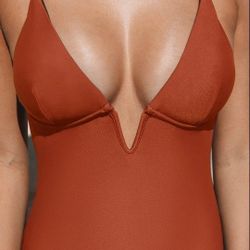 New Cross Back One Piece Swimsuit 