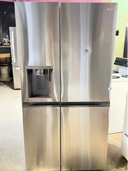 LG side by side Refrigerator