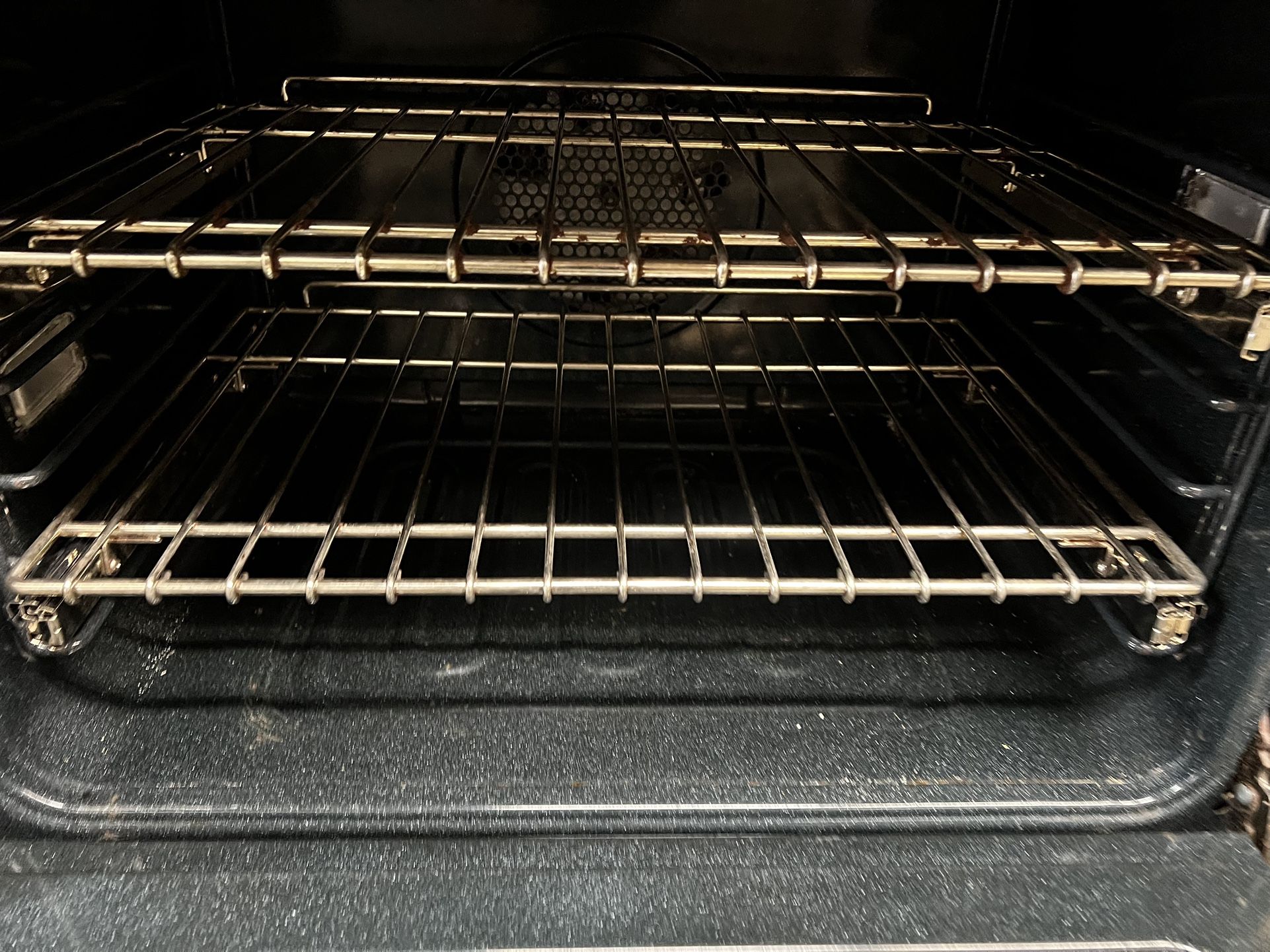 Viking Dual Fuel 30”Wide Gloss Black Range Stove