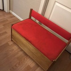 Kids Storage Bench