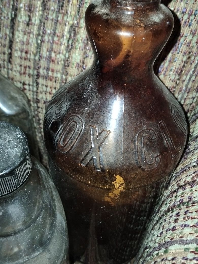 Collectible Glass Clorox Bleach Bottles Cobalt Blue Bottles Linux Esquire Boot Wax Bottles Vodka Bottles Beer Bottles Even A Candle Holder
