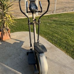 Golds Gym Elliptical 
