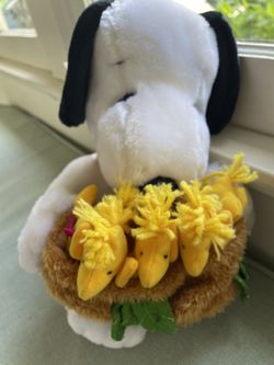 Chirping Snoopy And Friends Puppet