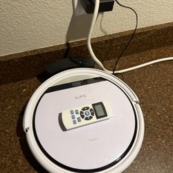 Robotic Vacuum 