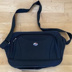 American Tourister Black Shoulder Bag