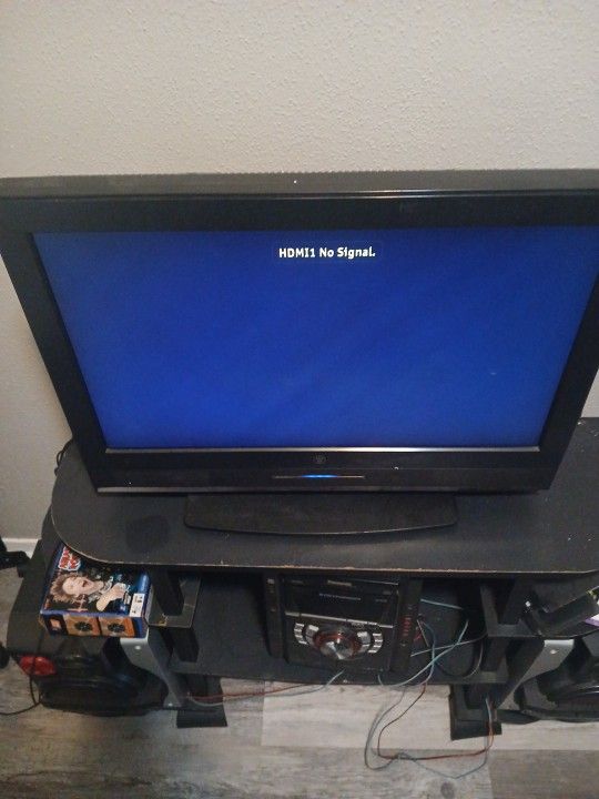 32 Tv Built In DVD Player
