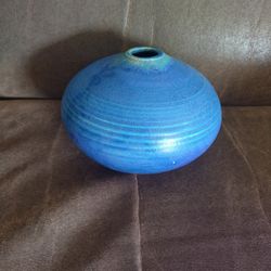 Mid Century Modern (MCM) Blue Pottery Vase By Otto And Vivika Heino