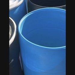 30 Gallon  Plastic  Resealable Top Drums