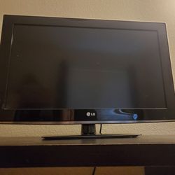 Free 31" Wide TV Monitor