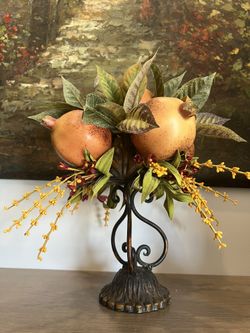 Artificial Flowers Arrangement 
