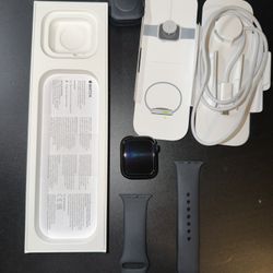 Apple Watch Series 9 — 41mm — GPS model