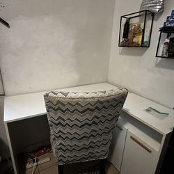 White Desk