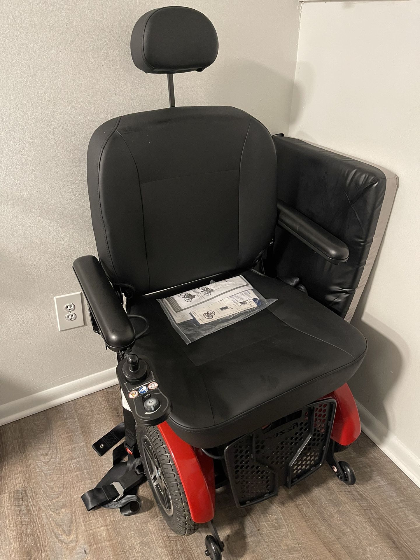 Brand New Electric Wheel Chair