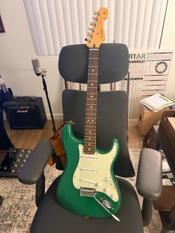 Fender Limited Edition Player II Stratocaster – Forest Green / Rosewood
