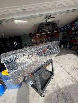 *New* Truck bed Tool Chest XL