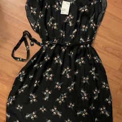 H&M Maternity Dress Lightweight