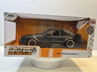 1989 Ford Foxbody Mustang Diecast Model Car: 1/24 Scale, New In the Box By Jada