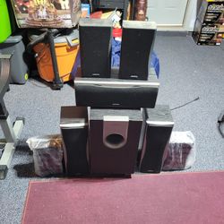 Onkyo 7.1 Speakers