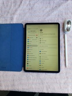 $360! Firm Lowest 3rd Gen Apple pencil pro . & 2019 11 Inch full screen Ipad pro 4 Speakers great Ipad 128GB. No Pencil $265! Firm. Trade up