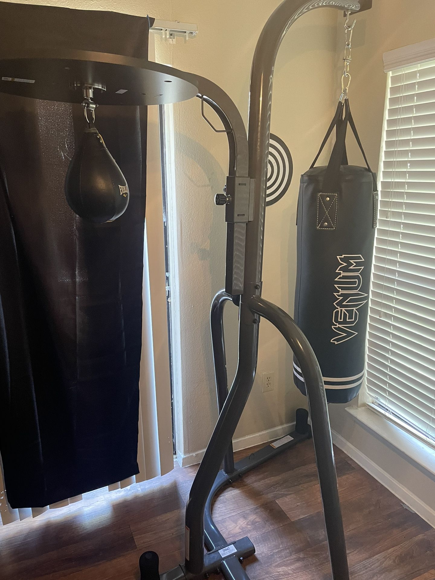 Boxing/trainining/gym