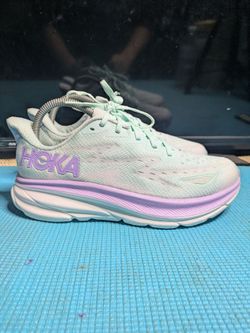 Hoka One One W Clifton 9 Women Size 7.5D (Wide) 1132211 SOLM Blue/ Purple Shoes
