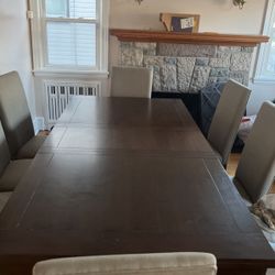 Dining Room table -$300