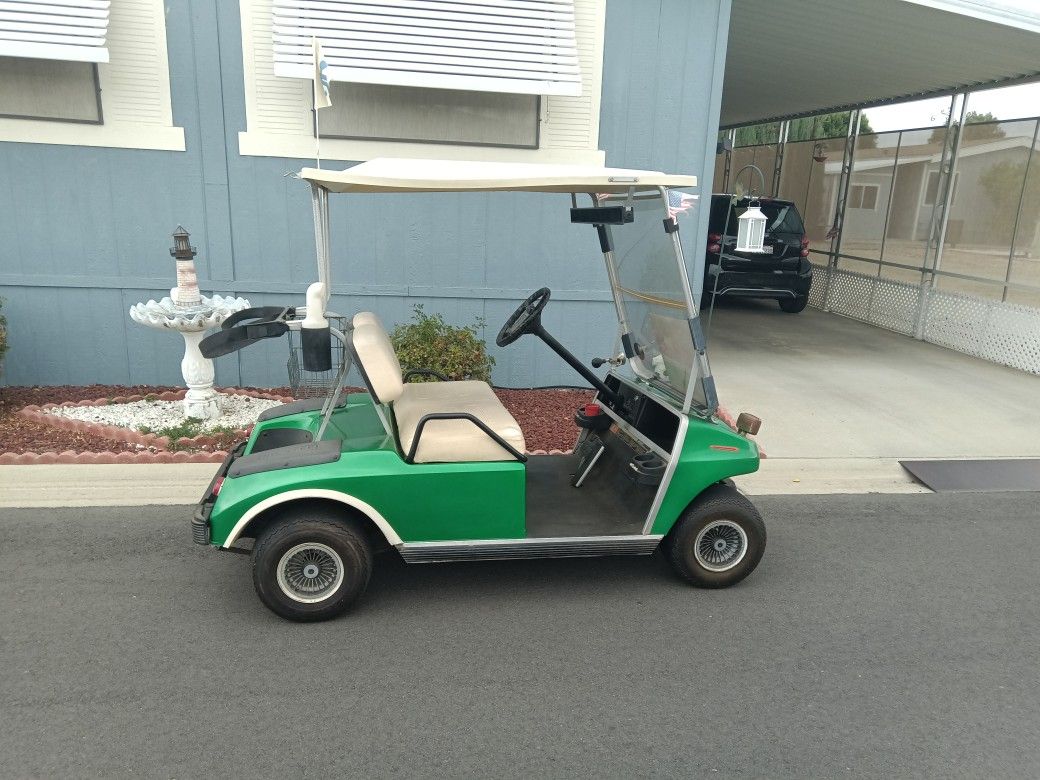 VERY CLEAN 1994 Golf Cart/Club Car (ALL NEW BATTERYS).